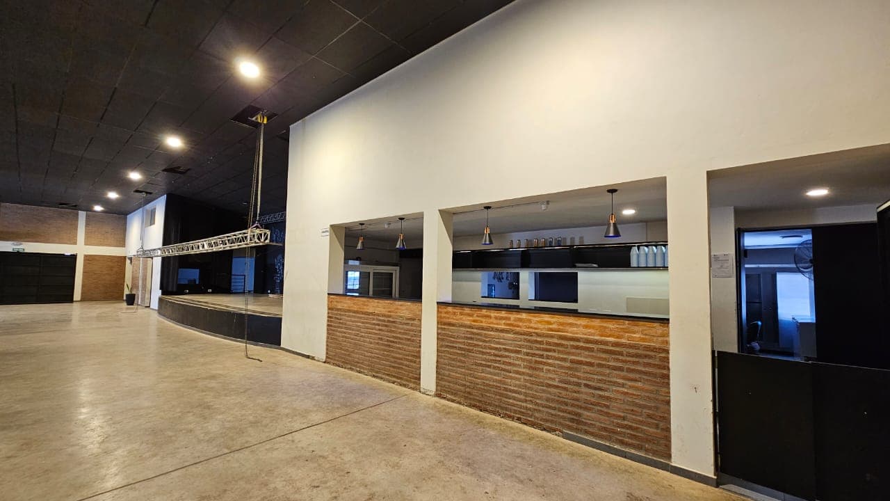Córdoba, Alta Gracia, Salón comercial de 956m2 sobre Ruta C-45 en Eje Comercial y de Servicios foto 16