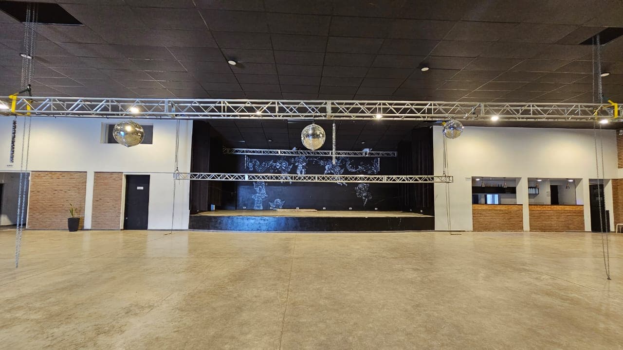 Córdoba, Alta Gracia, Salón comercial de 956m2 sobre Ruta C-45 en Eje Comercial y de Servicios foto 20