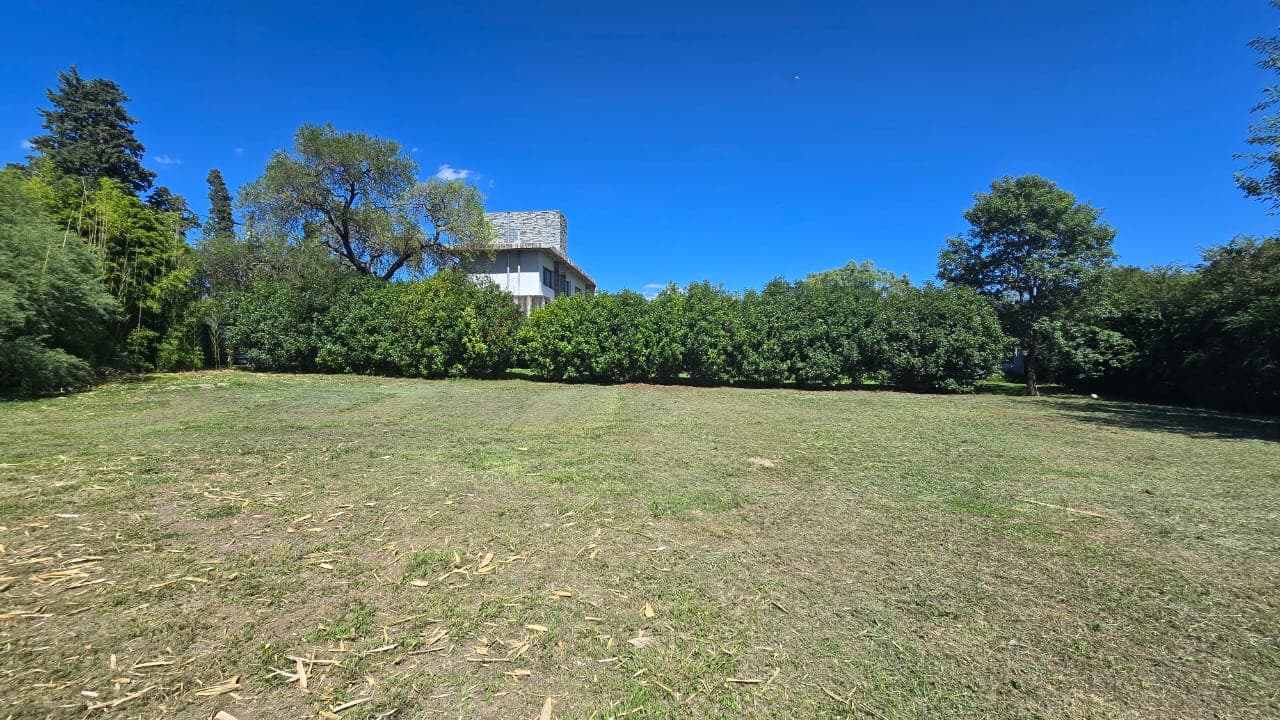 Alta Gracia, Córdoba, Lote de 1.037 m2 en Barrio Residencial El Golf foto 12