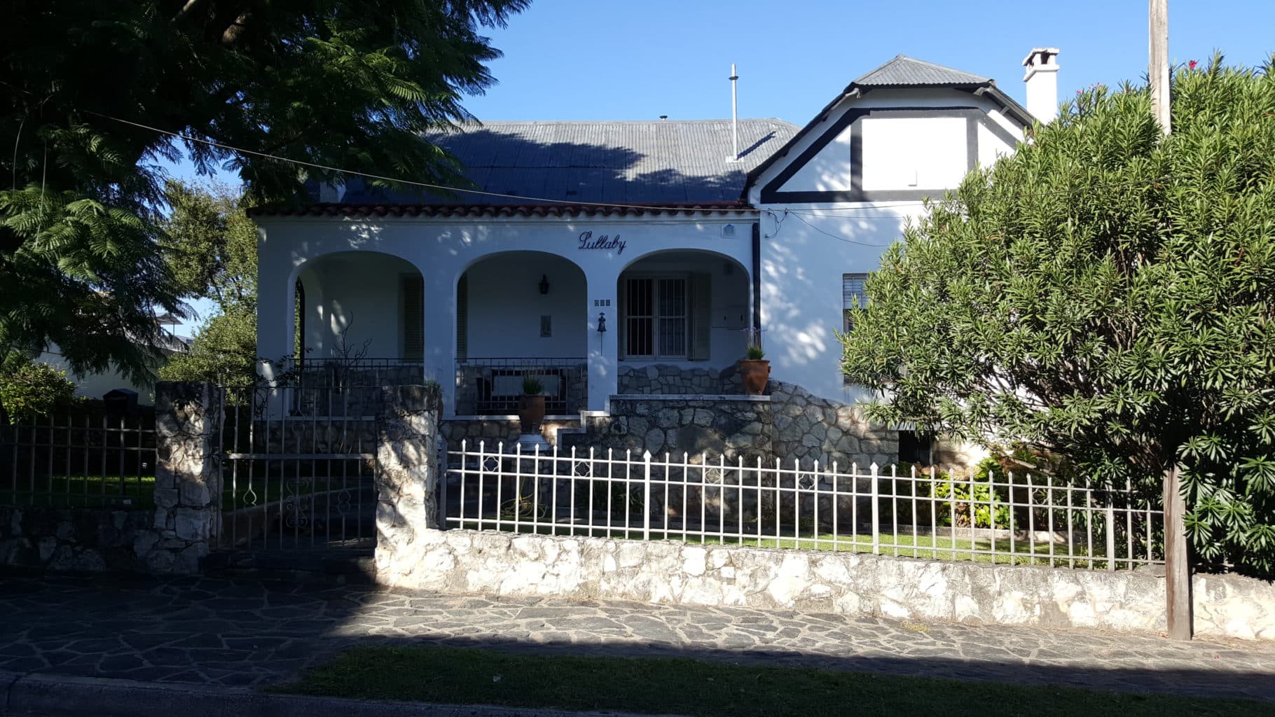 Córdoba, Alta Gracia, Casona "Lullabay" en Barrio Pellegrini