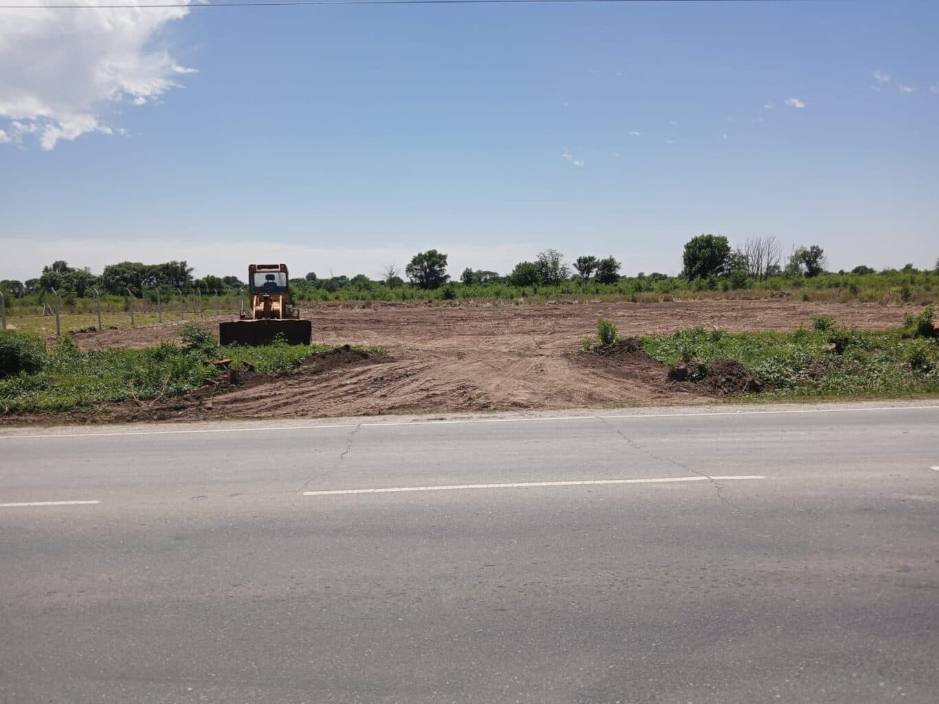 SE VENDEN 2 LOTES DE 1000 M2 SOBRE RUTA EN EJE COMERCIAL ALTA GRACIA. foto 9
