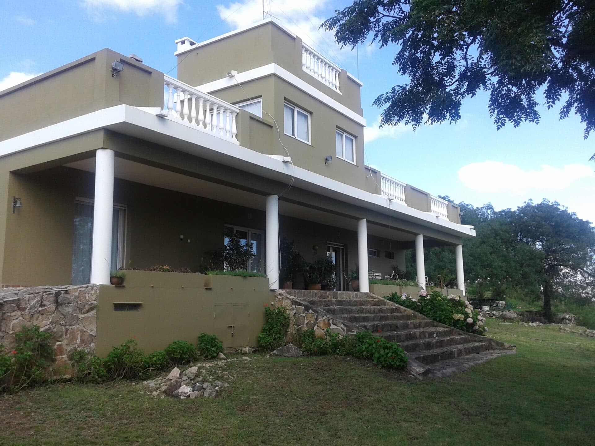 La Paisanita, Córdoba, Casa de 3 dormitorios sobre el Rio en Loteo cerrado